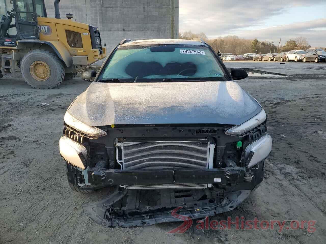 KM8K2CAA4JU159413 2018 HYUNDAI KONA