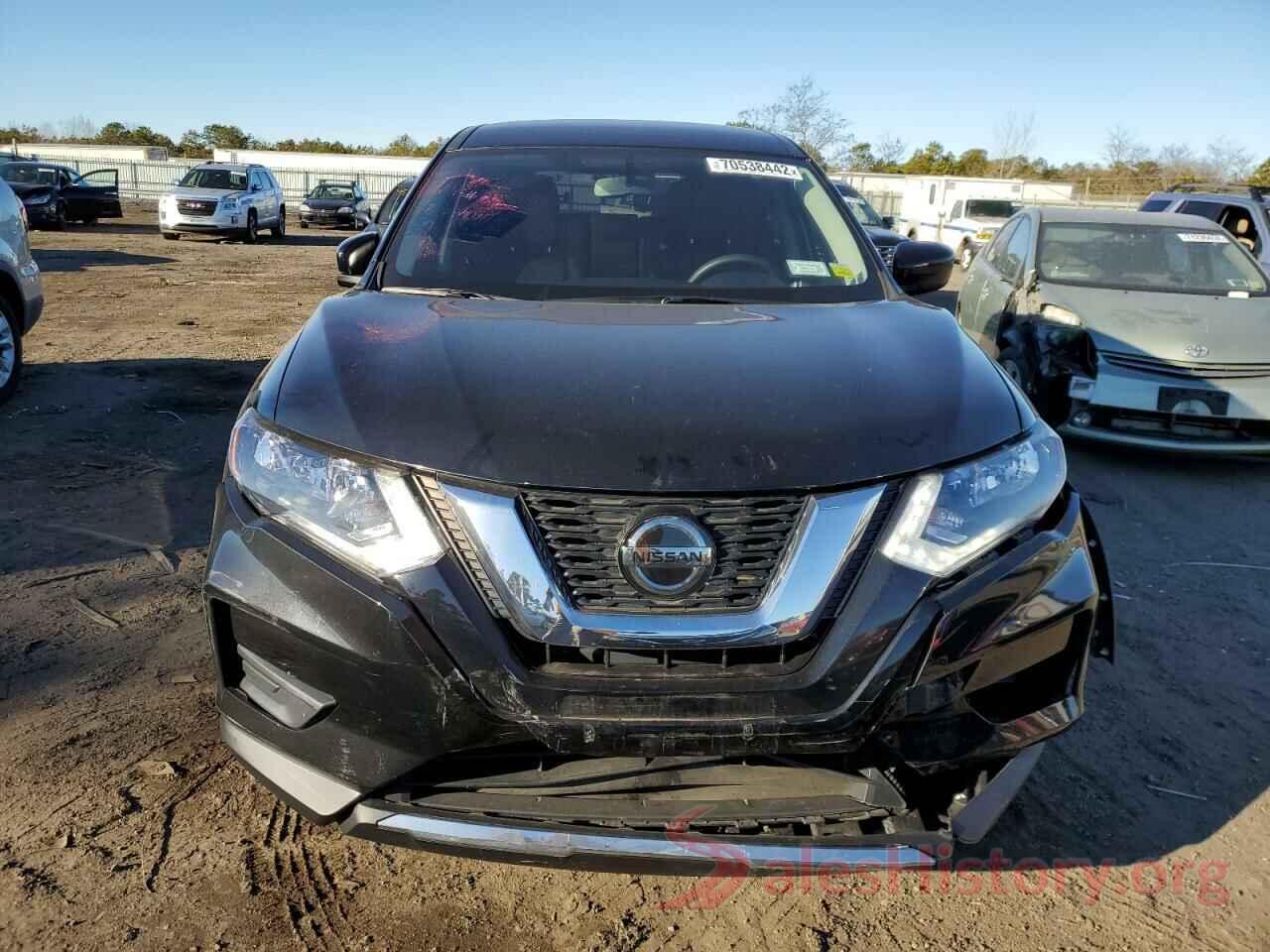 KNMAT2MV0JP556377 2018 NISSAN ROGUE