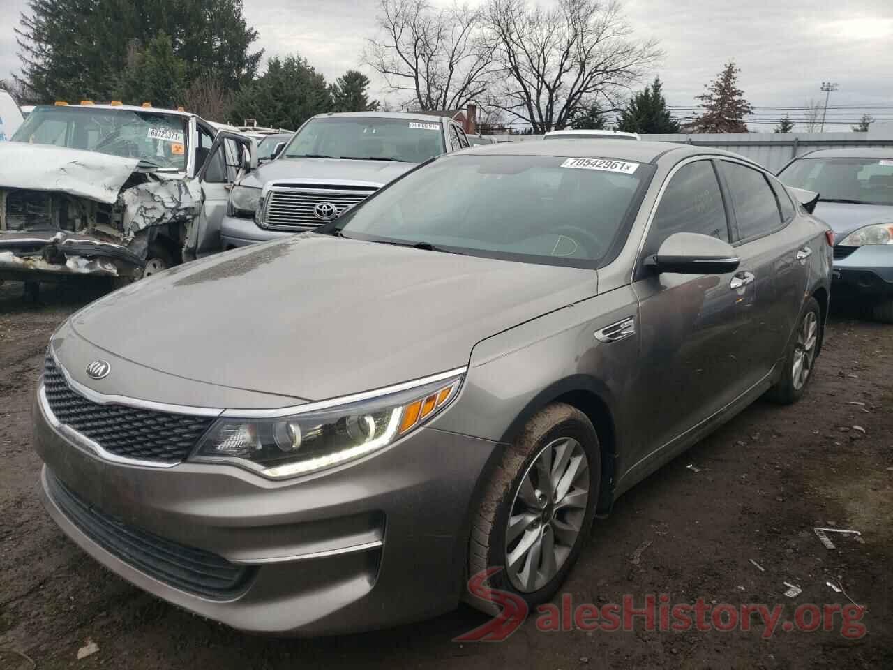 5XXGU4L38GG105880 2016 KIA OPTIMA