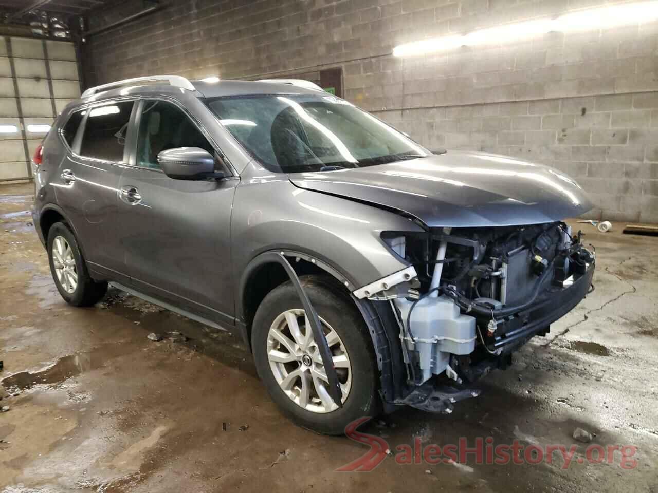 5N1AT2MV8HC882800 2017 NISSAN ROGUE