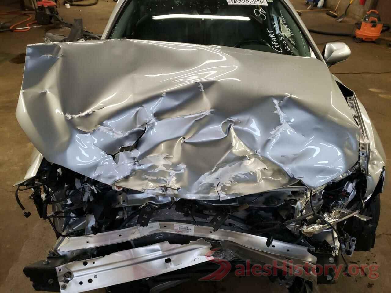 4T1B11HK4KU180690 2019 TOYOTA CAMRY