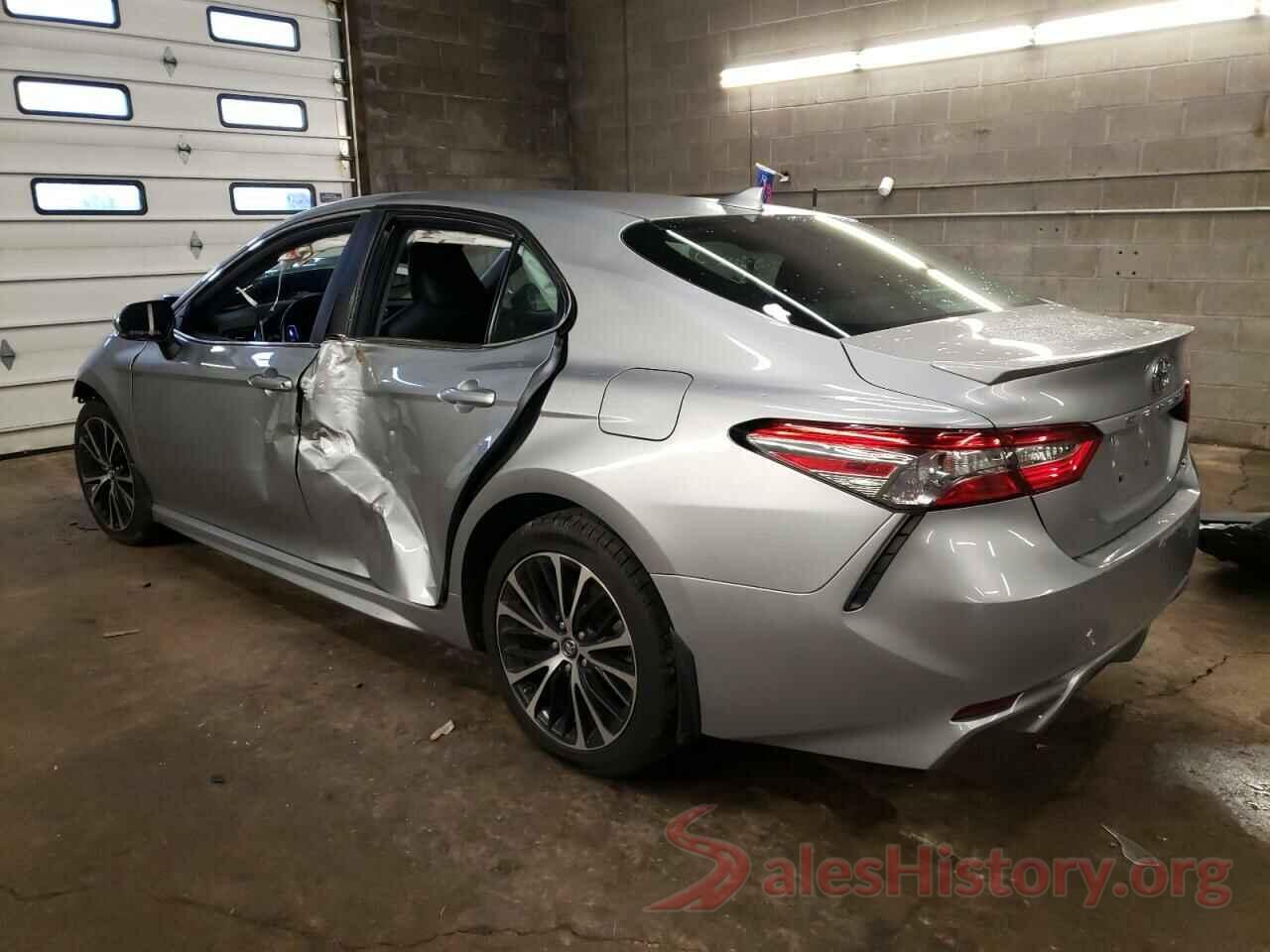 4T1B11HK4KU180690 2019 TOYOTA CAMRY