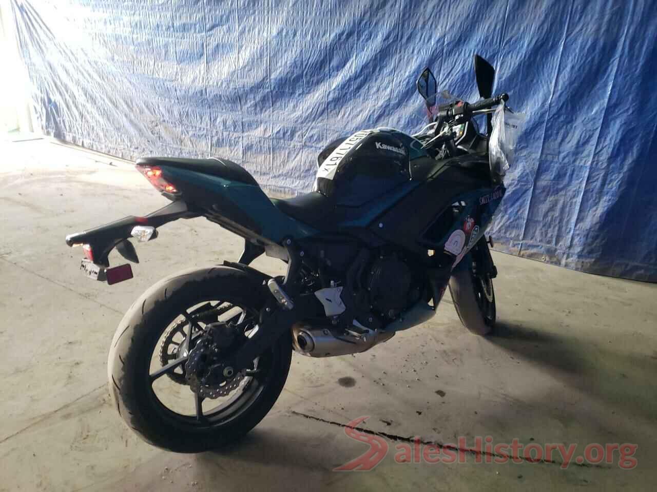 ML5EXEM1XMDA29924 2021 KAWASAKI EX650 M