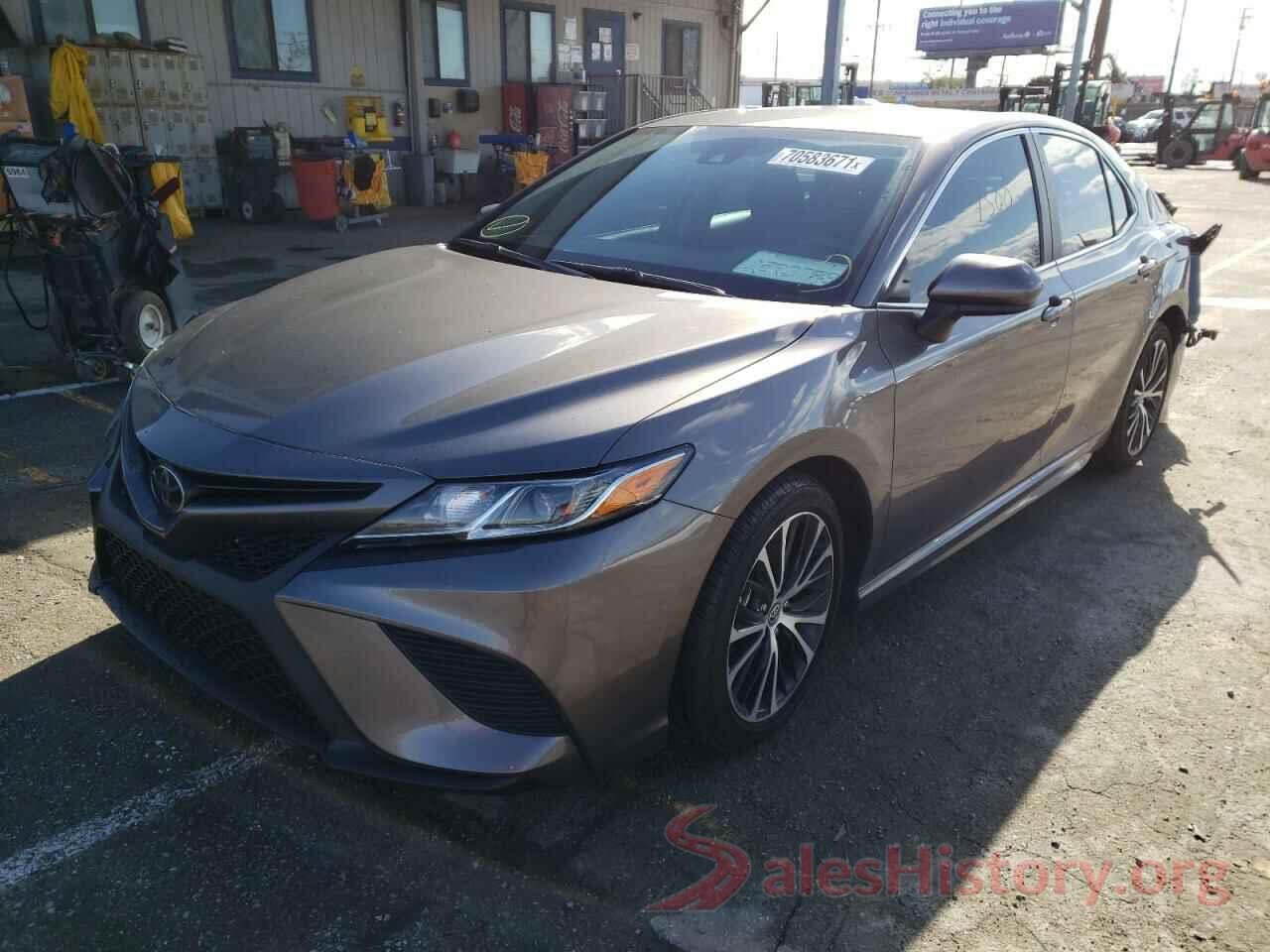 4T1G11AKXLU965586 2020 TOYOTA CAMRY