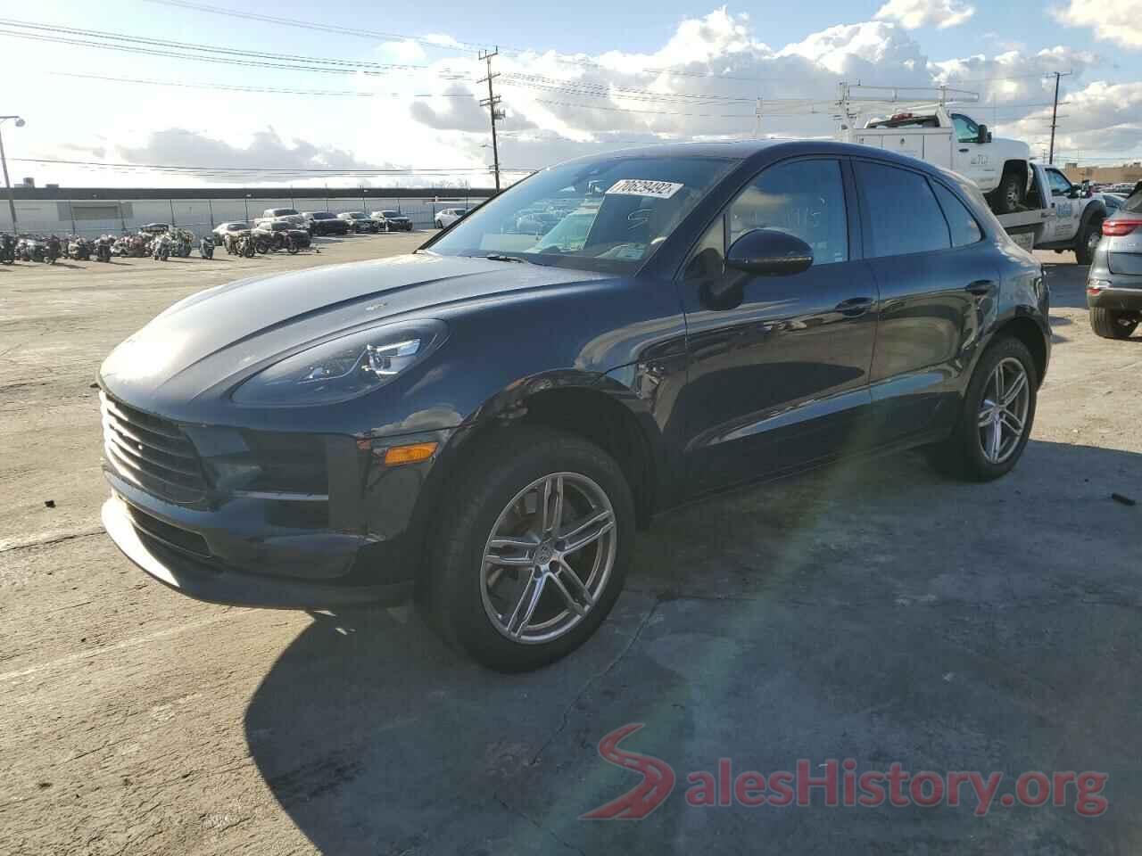 WP1AA2A51KLB05282 2019 PORSCHE MACAN