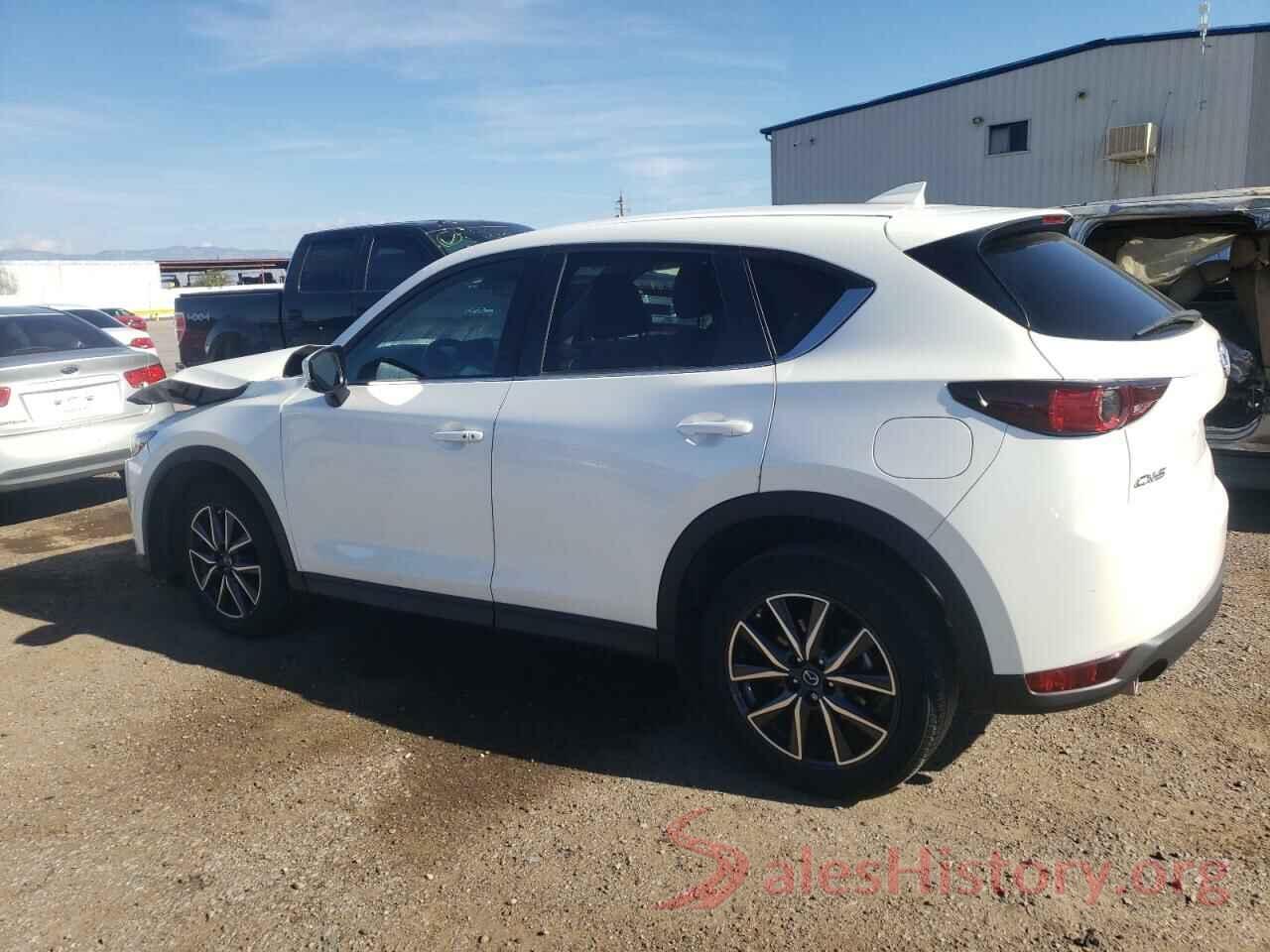 JM3KFACM7J1346061 2018 MAZDA CX-5