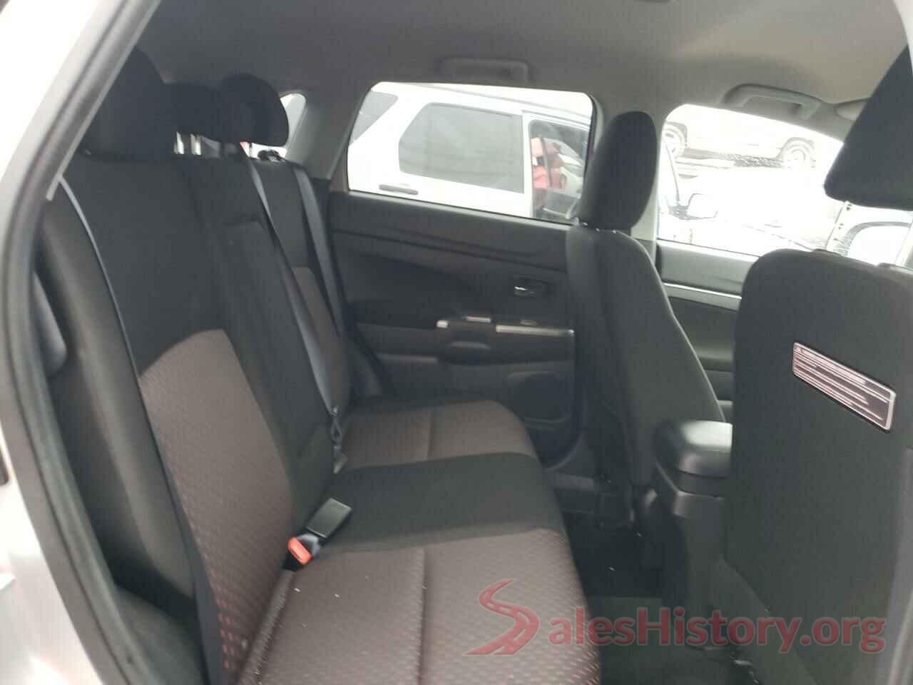 JA4AR3AU5JU024036 2018 MITSUBISHI OUTLANDER