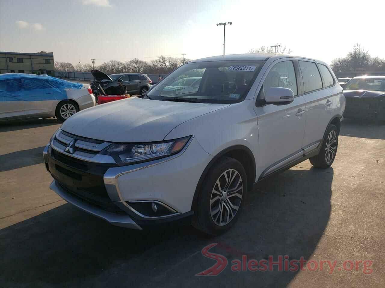 JA4AZ3A39JZ039262 2018 MITSUBISHI OUTLANDER