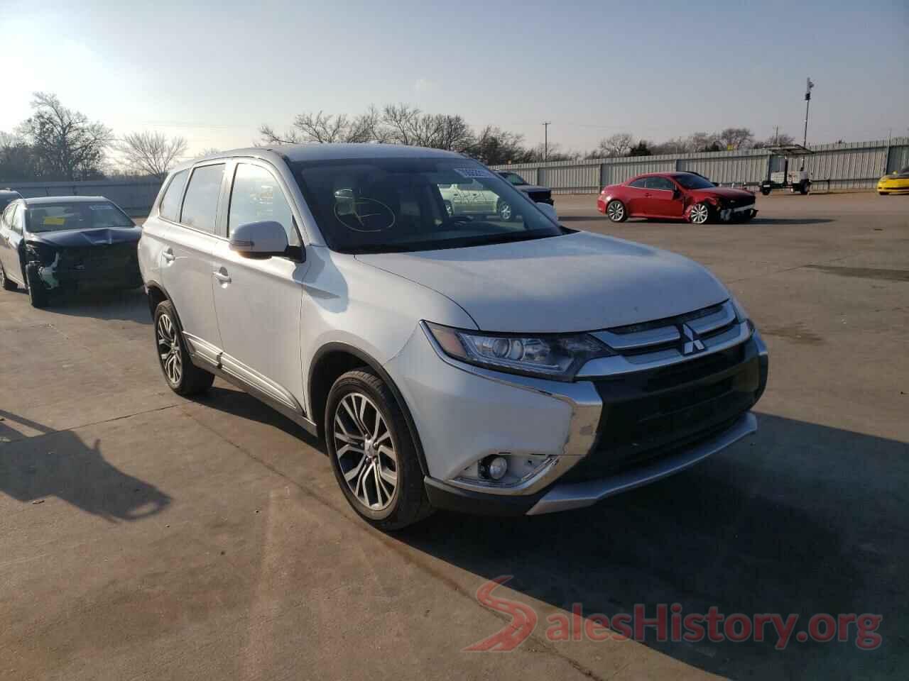 JA4AZ3A39JZ039262 2018 MITSUBISHI OUTLANDER