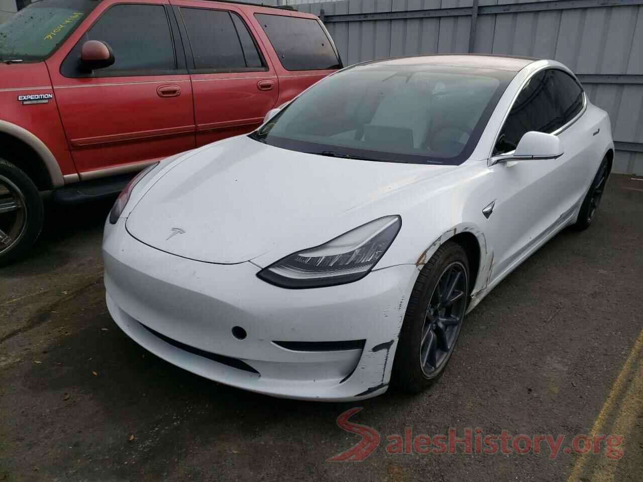 5YJ3E1EB8JF096882 2018 TESLA MODEL 3