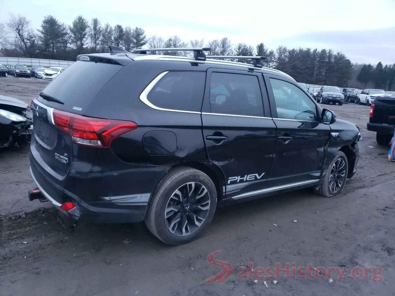 JA4J24A52JZ056755 2018 MITSUBISHI OUTLANDER