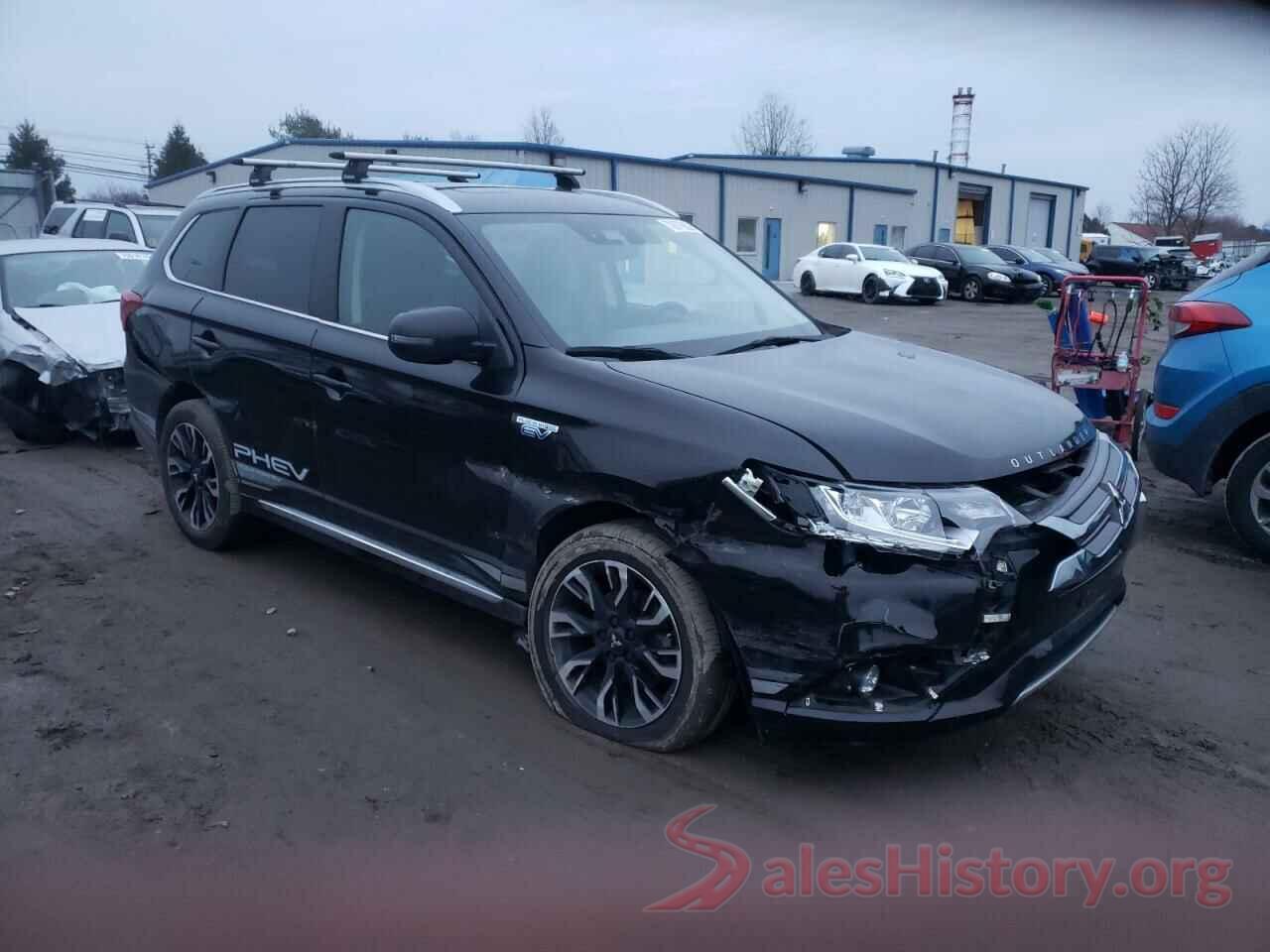 JA4J24A52JZ056755 2018 MITSUBISHI OUTLANDER