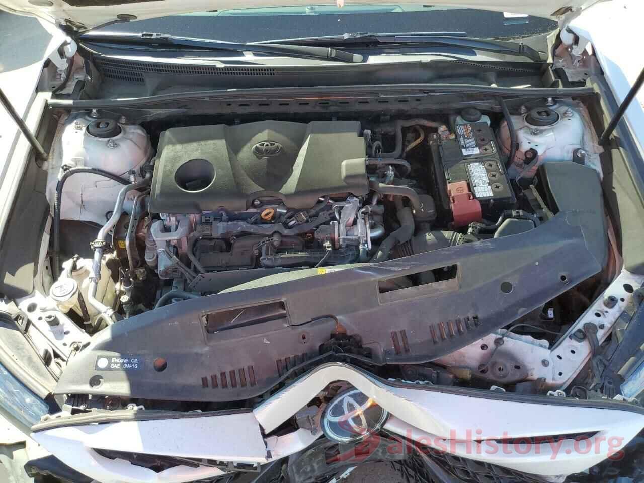 4T1B61HK6JU132267 2018 TOYOTA CAMRY