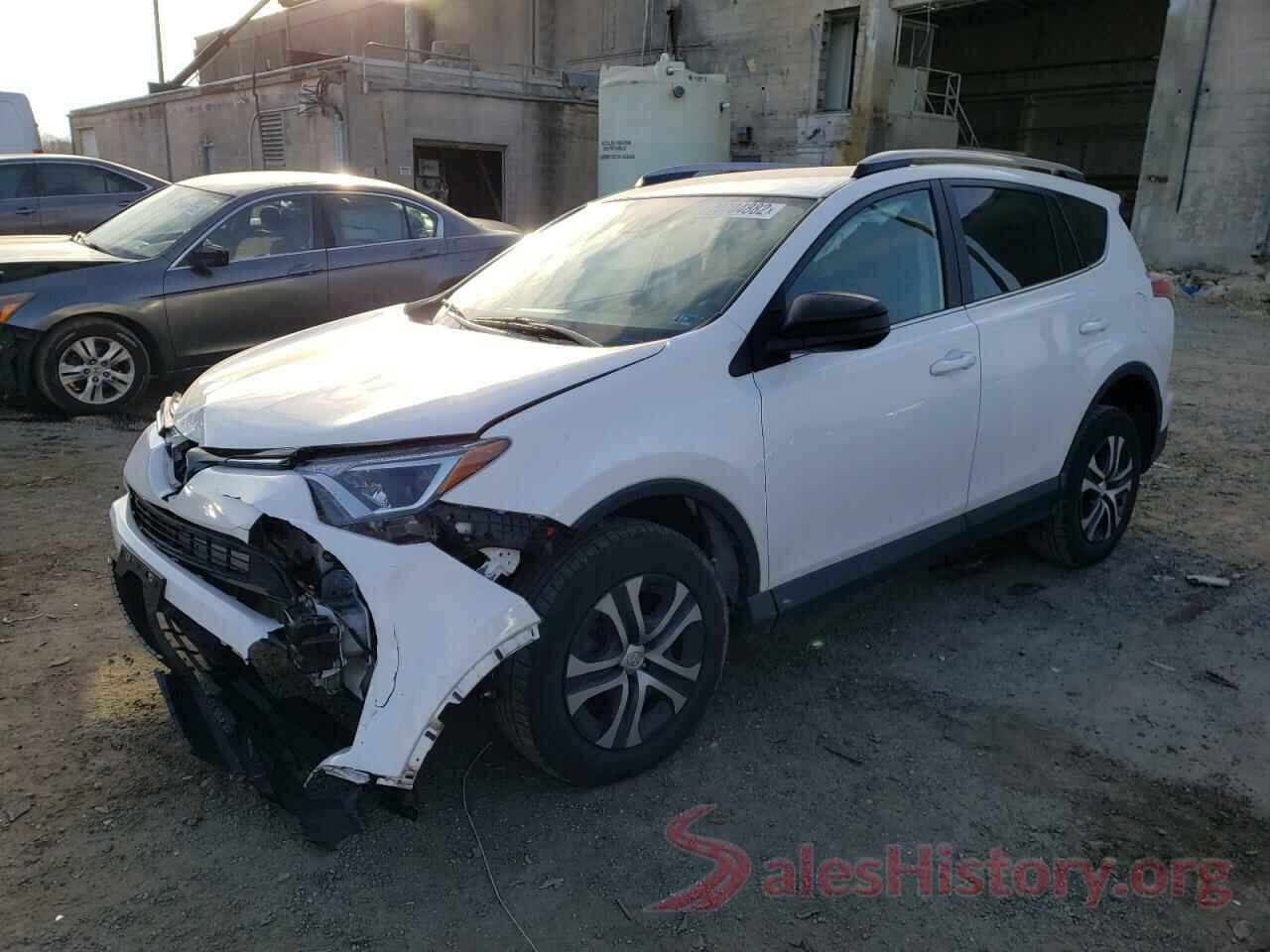 2T3BFREV8JW848799 2018 TOYOTA RAV4