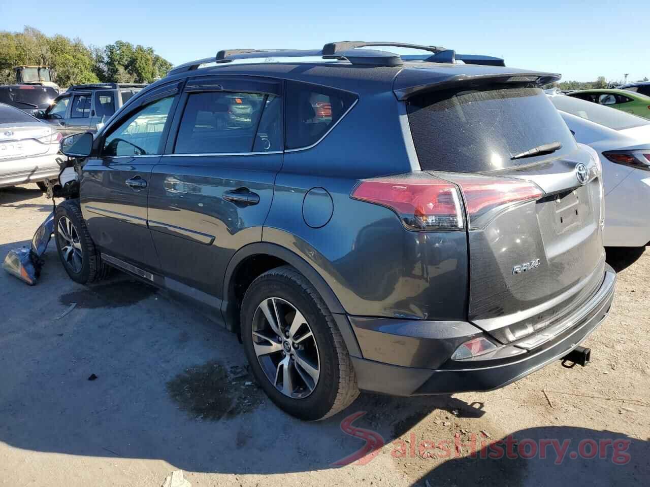 2T3RFREV3HW584948 2017 TOYOTA RAV4