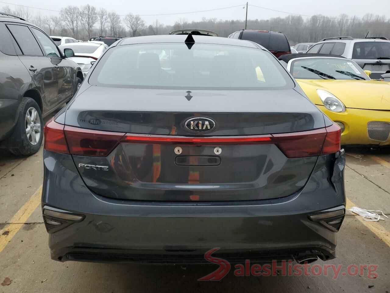 3KPF24AD8LE158613 2020 KIA FORTE