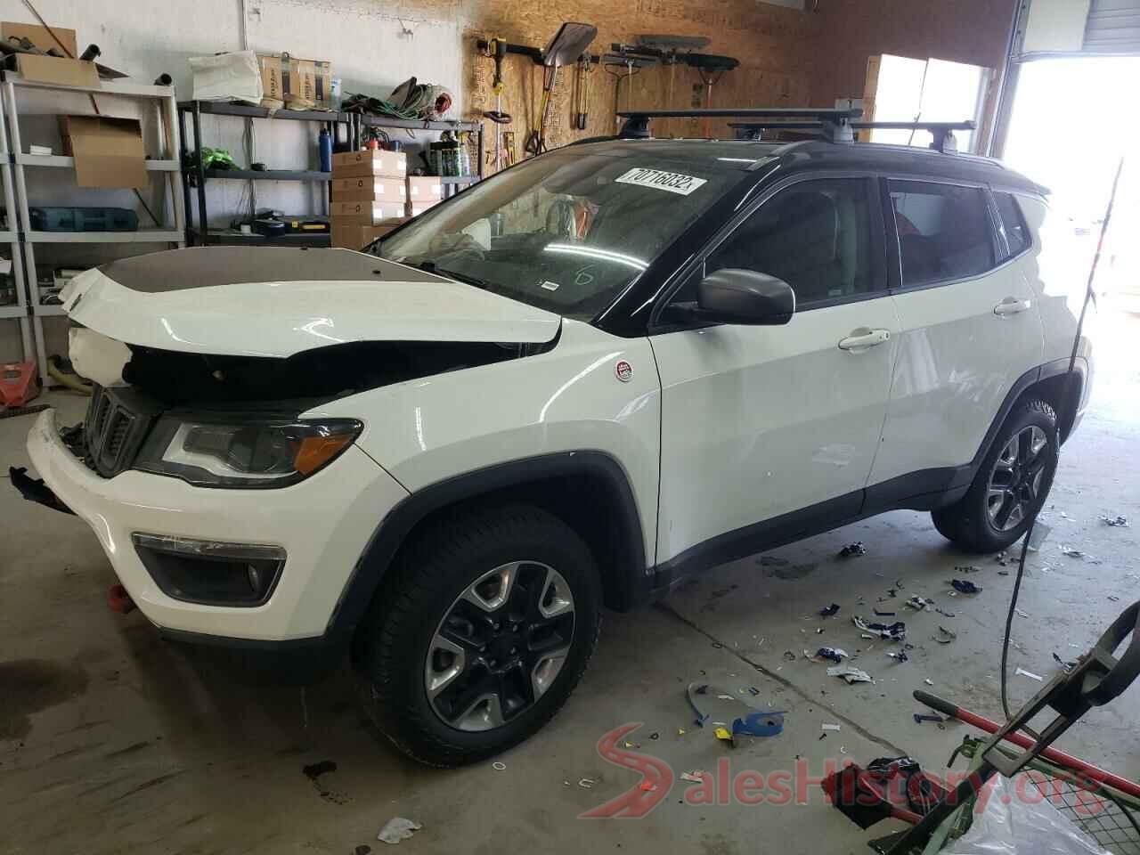 3C4NJDDB0JT135909 2018 JEEP COMPASS