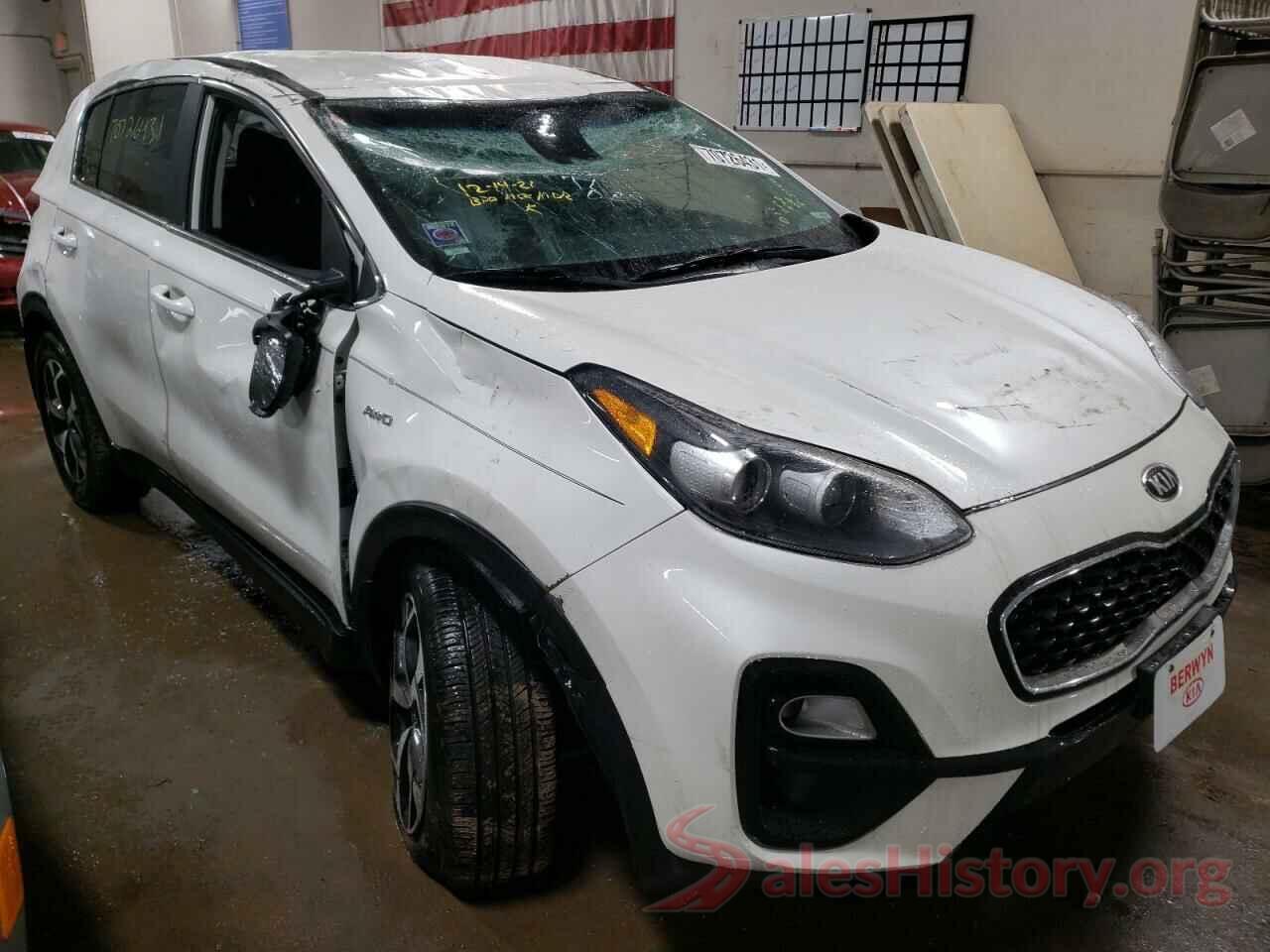 KNDPMCAC7M7943688 2021 KIA SPORTAGE