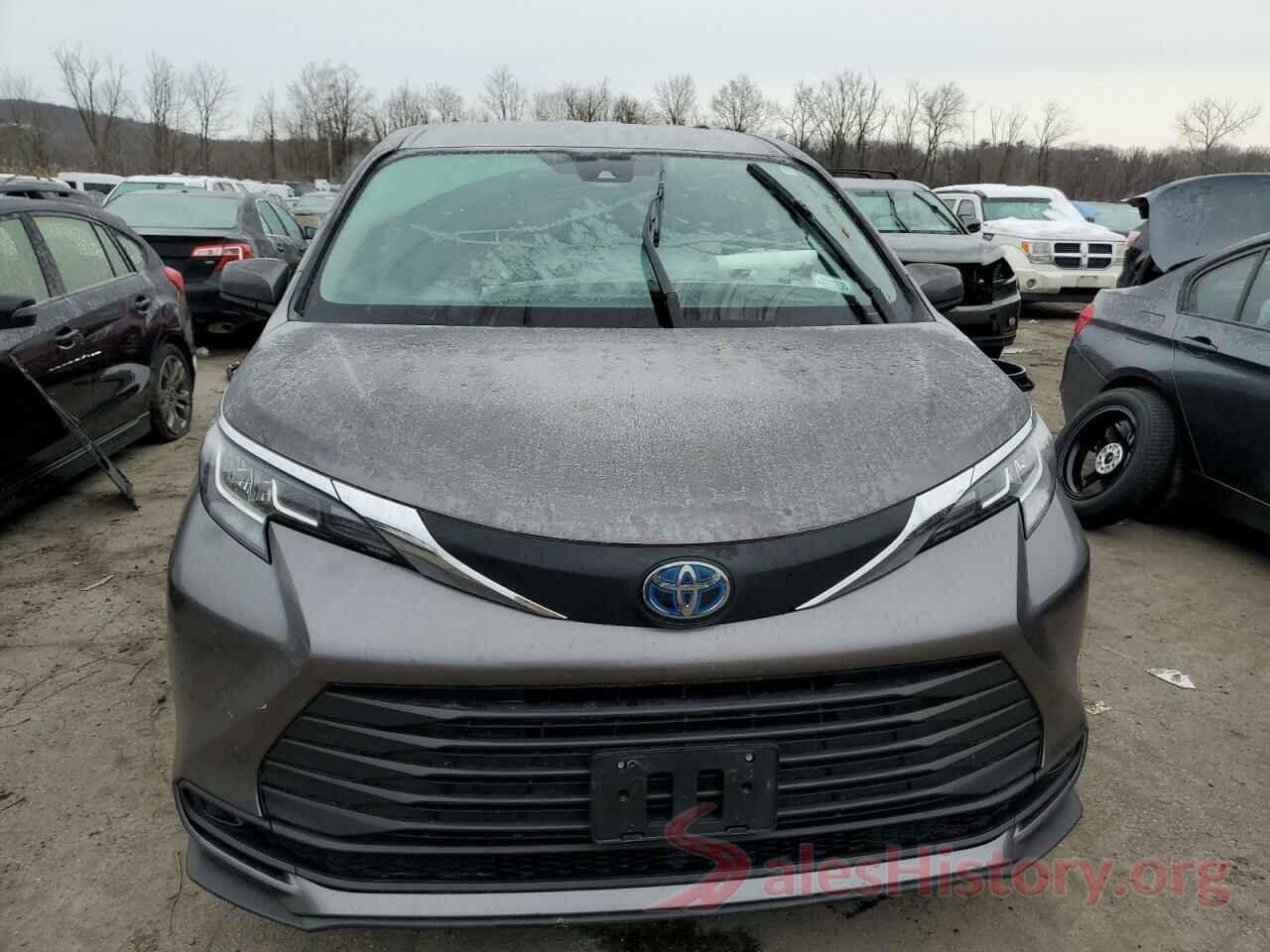 5TDKRKEC1NS075047 2022 TOYOTA SIENNA