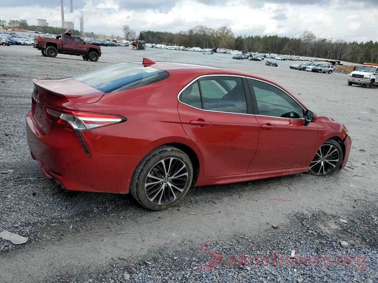 4T1G11AK3LU352435 2020 TOYOTA CAMRY