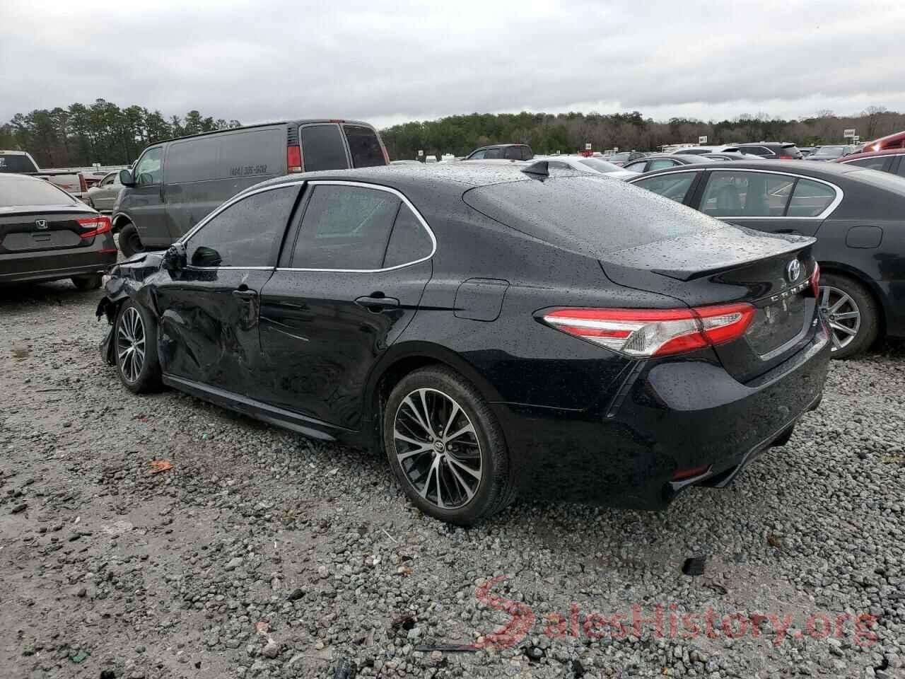 4T1G11AK8LU882044 2020 TOYOTA CAMRY