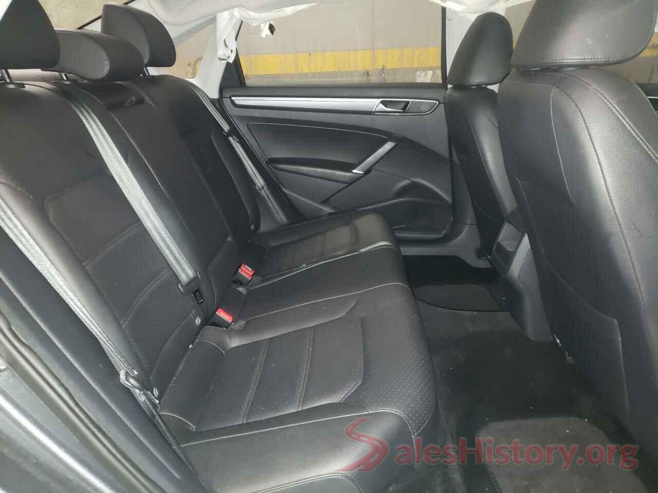 1VWAA7A37JC000819 2018 VOLKSWAGEN PASSAT