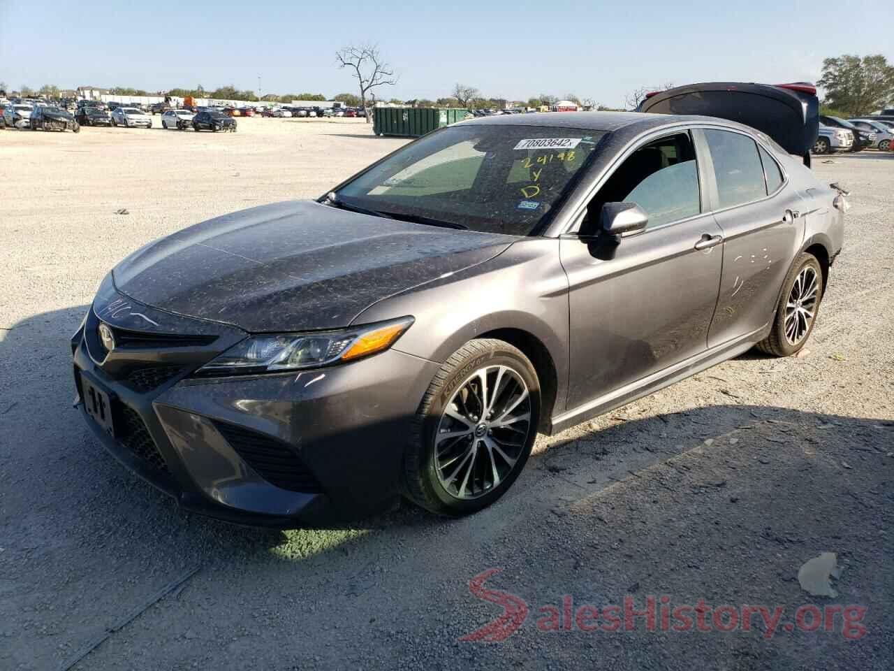 4T1G11AK8LU352446 2020 TOYOTA CAMRY