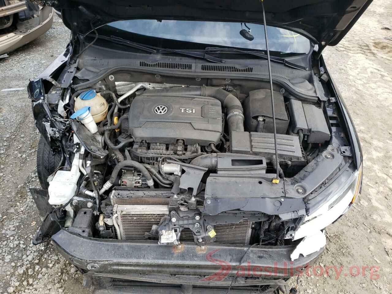 3VWL17AJ4HM363983 2017 VOLKSWAGEN JETTA