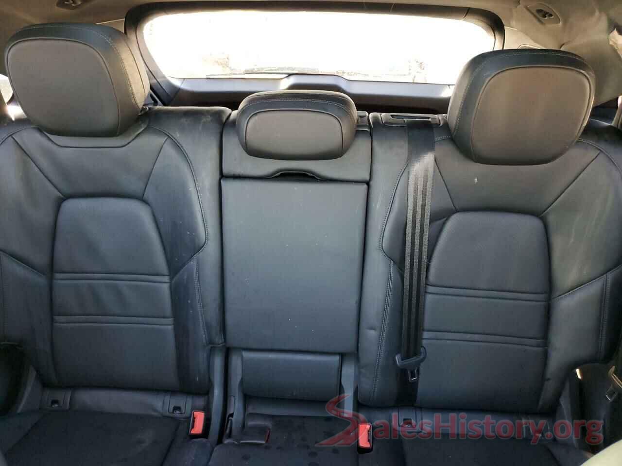 WP1AA2AY8KDA01005 2019 PORSCHE CAYENNE