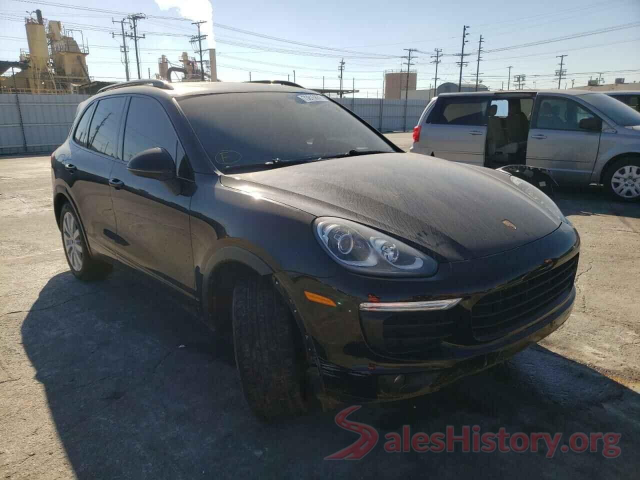 WP1AA2A22HKA88612 2017 PORSCHE CAYENNE