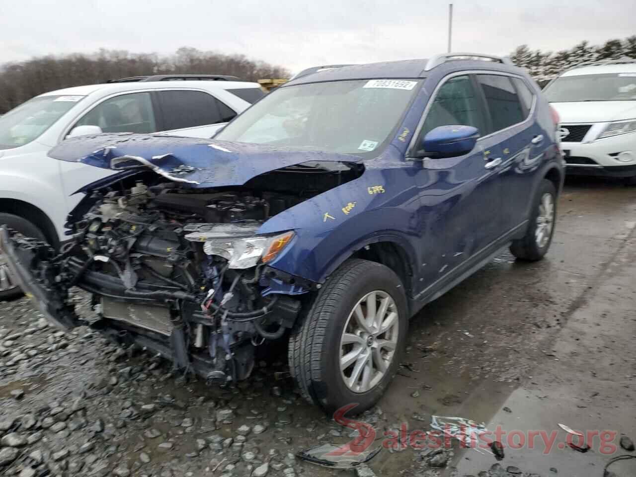 KNMAT2MV8JP579924 2018 NISSAN ROGUE