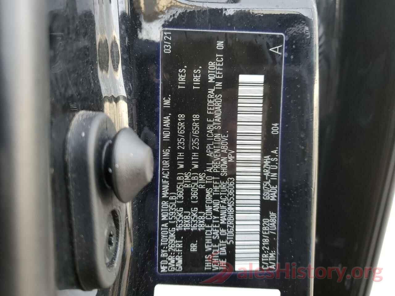 5TDGZRBH8MS536063 2021 TOYOTA HIGHLANDER