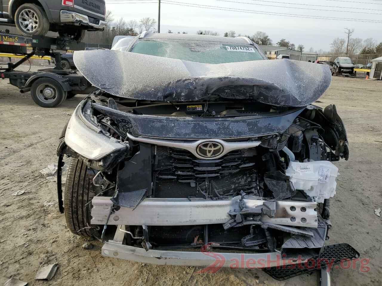 5TDGZRBH8MS536063 2021 TOYOTA HIGHLANDER