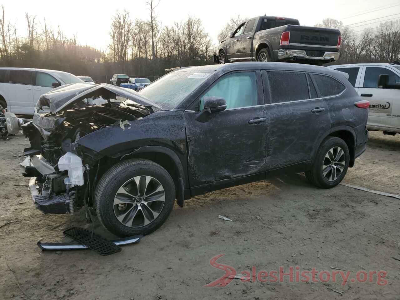 5TDGZRBH8MS536063 2021 TOYOTA HIGHLANDER