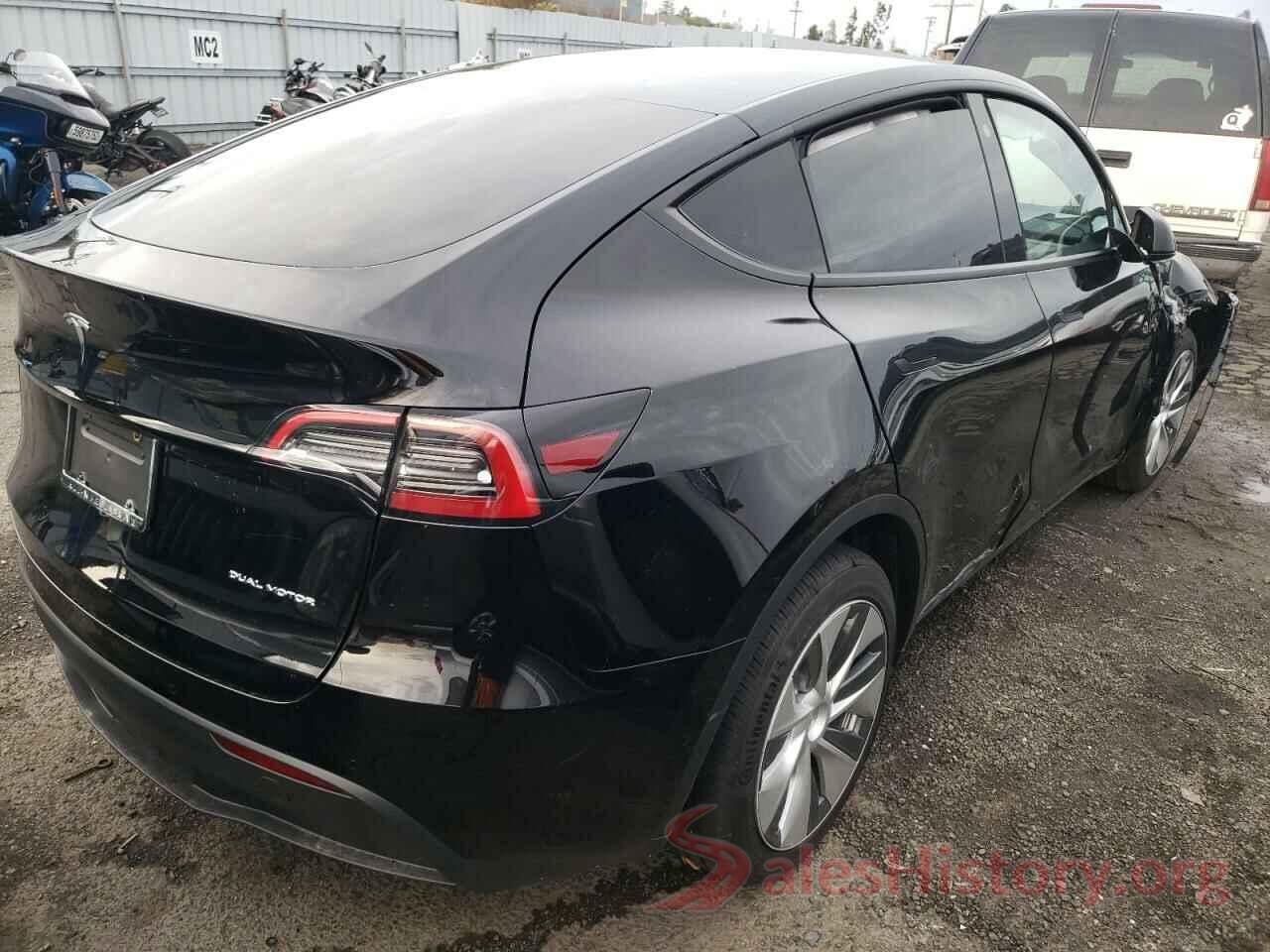 7SAYGDEE3NF568085 2022 TESLA MODEL Y