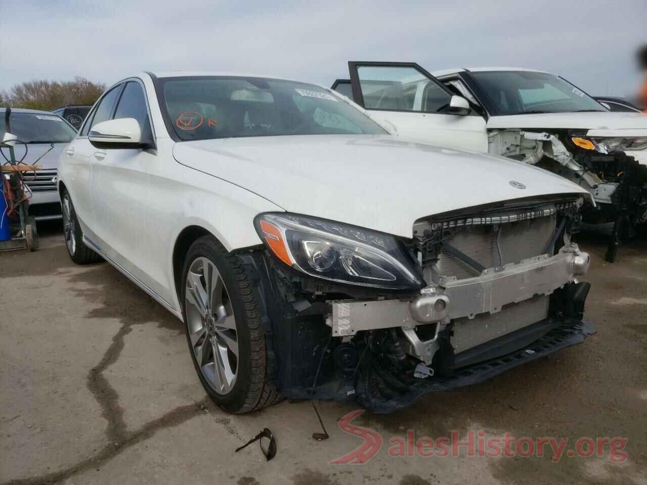 55SWF4JB2JU278948 2018 MERCEDES-BENZ C-CLASS