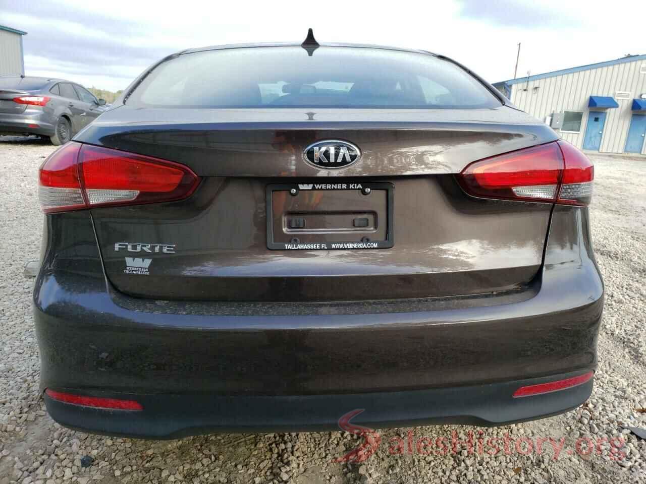 3KPFK4A72JE204430 2018 KIA FORTE