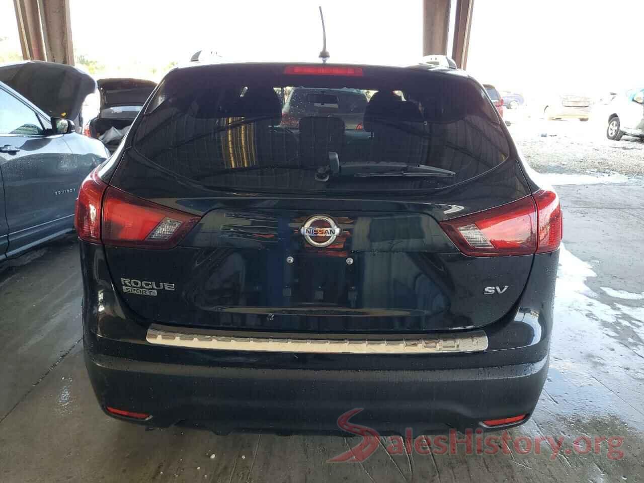 JN1BJ1CP7JW102451 2018 NISSAN ROGUE