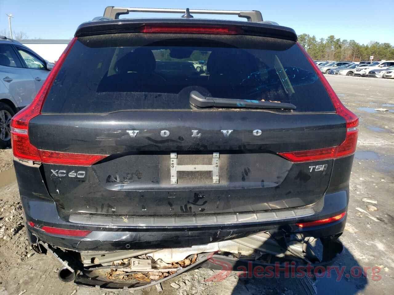 LYV102RK7JB118393 2018 VOLVO XC60