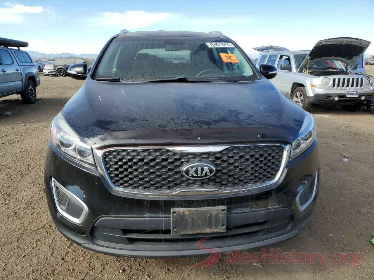 5XYPGDA53HG227832 2017 KIA SORENTO