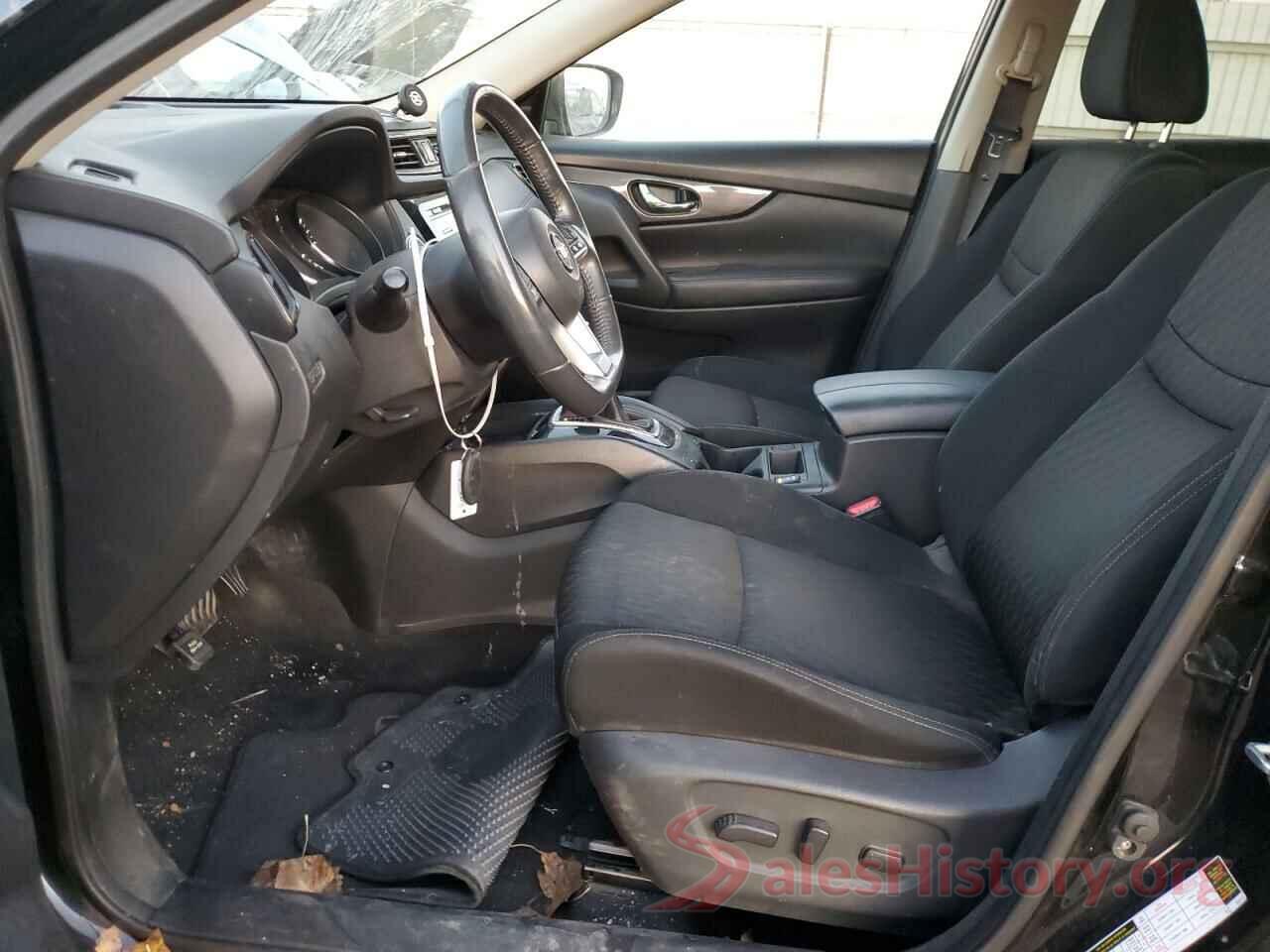 KNMAT2MT7HP608984 2017 NISSAN ROGUE