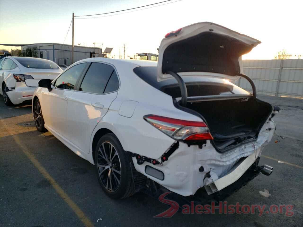 4T1B11HK8KU724527 2019 TOYOTA CAMRY