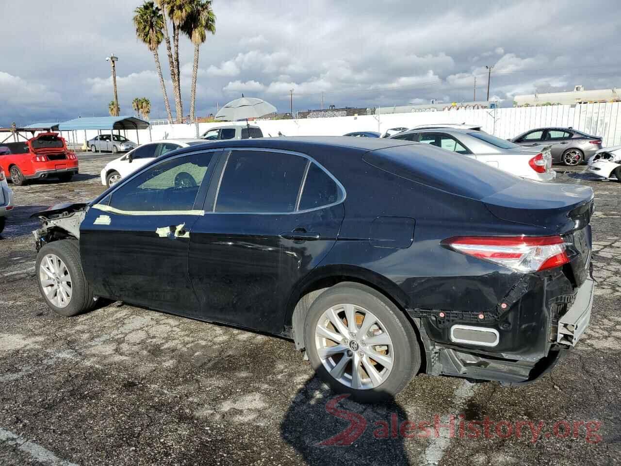 JTNB11HK1J3028869 2018 TOYOTA CAMRY