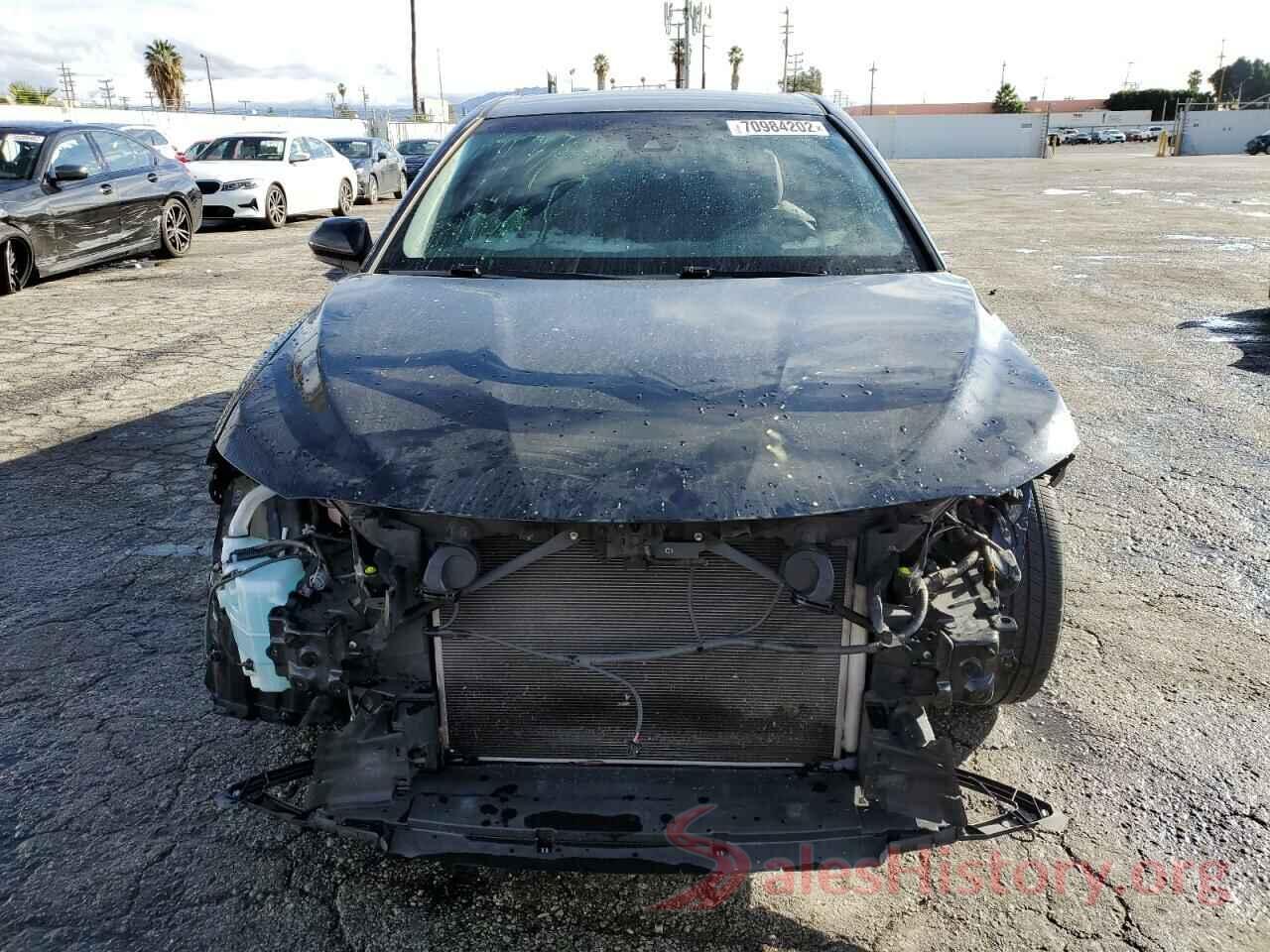 JTNB11HK1J3028869 2018 TOYOTA CAMRY