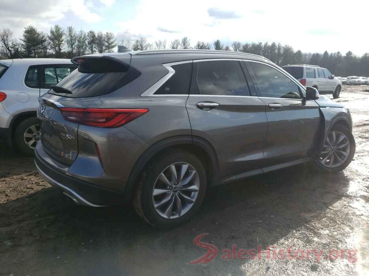 3PCAJ5M18KF135877 2019 INFINITI QX50