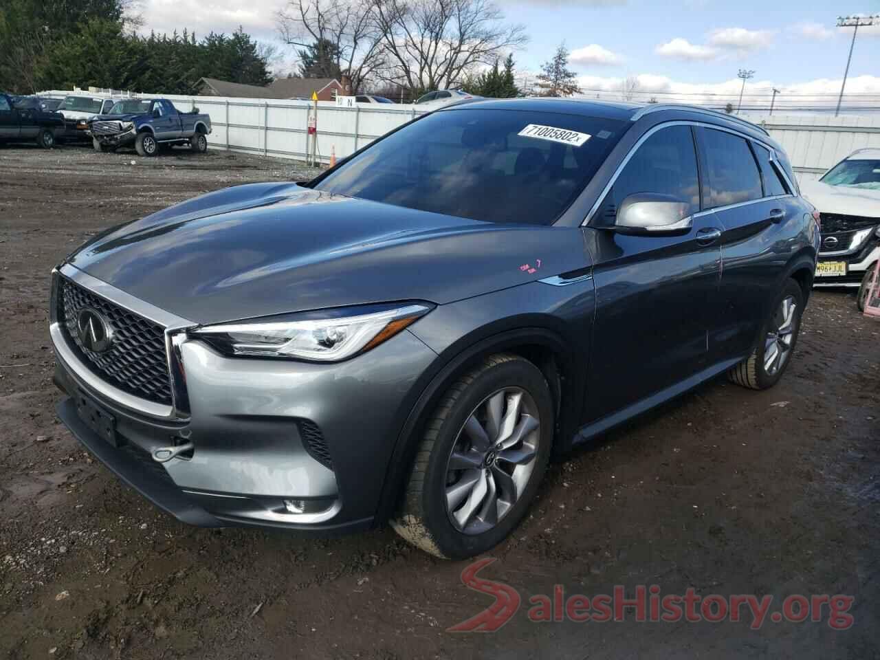 3PCAJ5M18KF135877 2019 INFINITI QX50