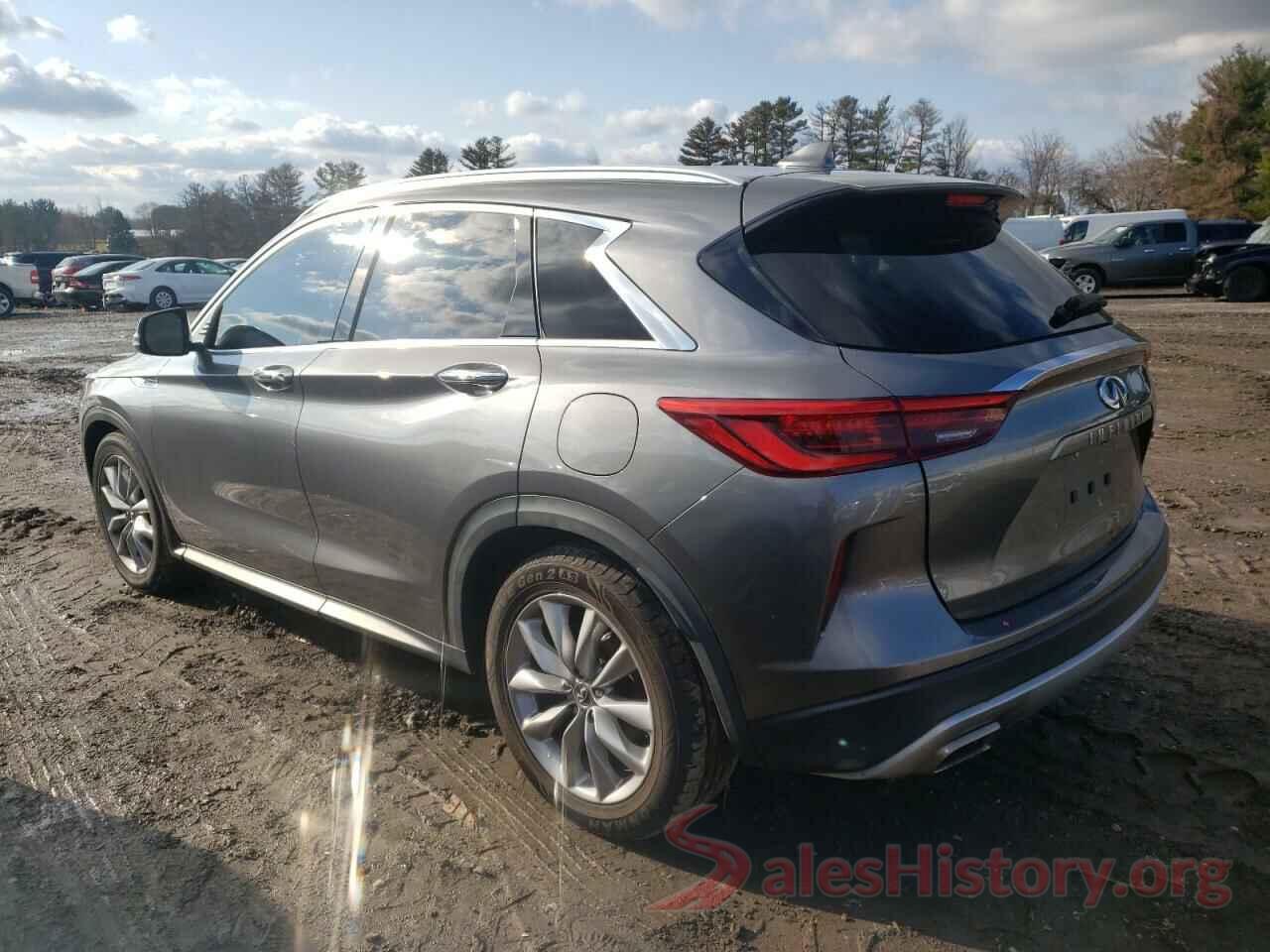 3PCAJ5M18KF135877 2019 INFINITI QX50