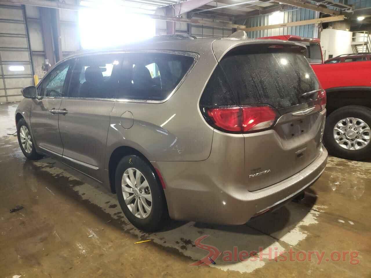 2C4RC1EG2JR157417 2018 CHRYSLER PACIFICA