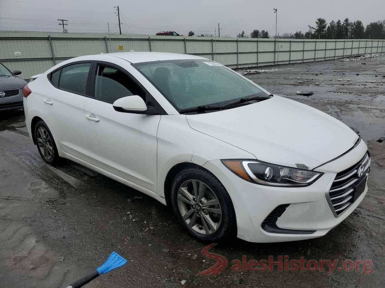 5NPD84LF4JH329130 2018 HYUNDAI ELANTRA