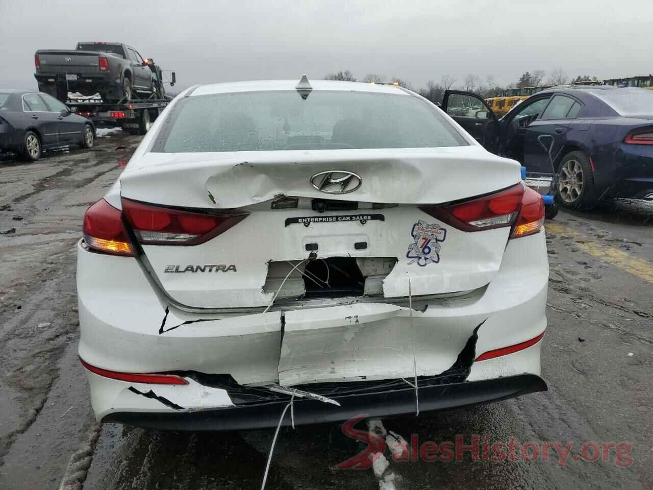 5NPD84LF4JH329130 2018 HYUNDAI ELANTRA